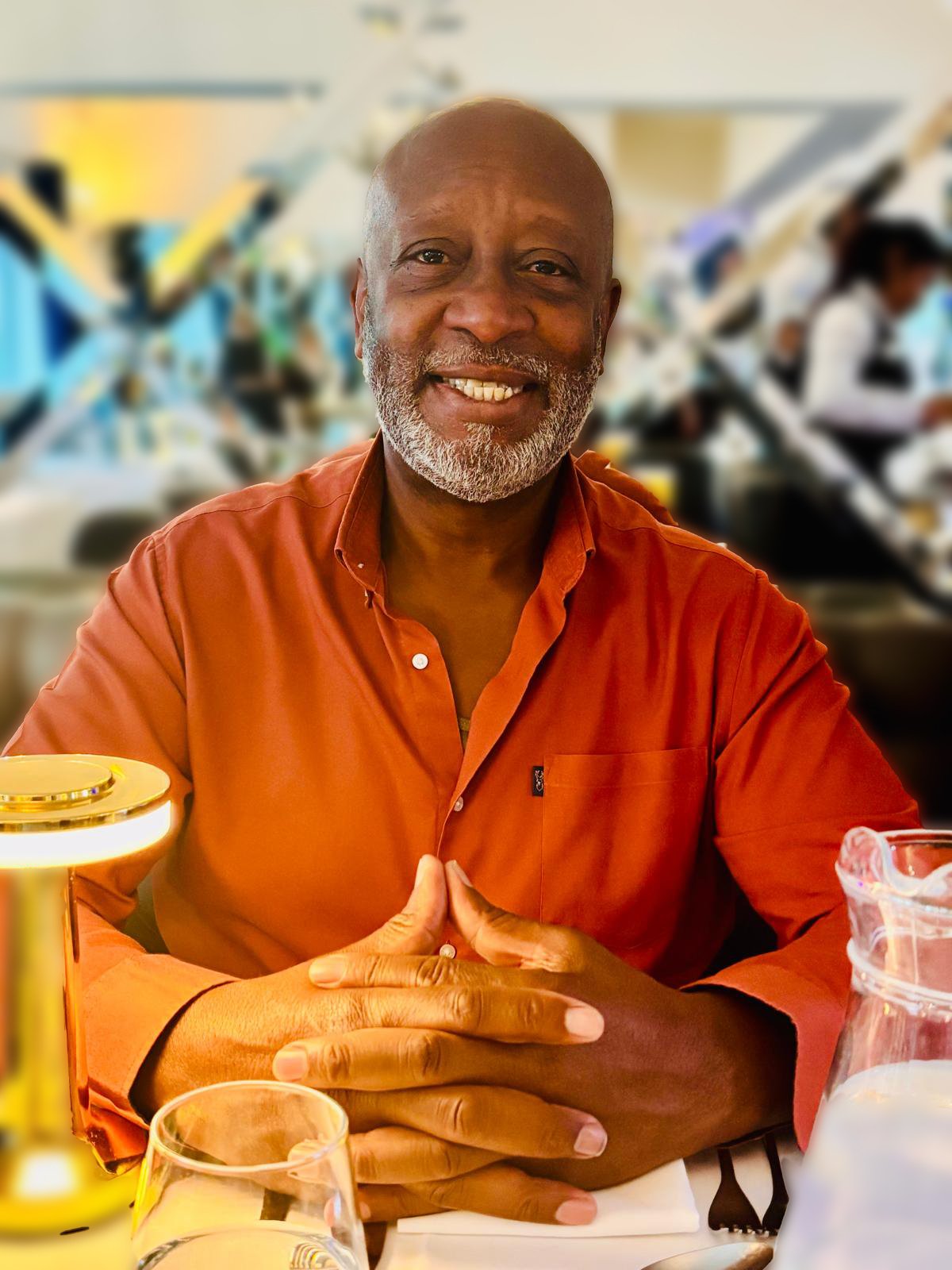Victor J Shaw